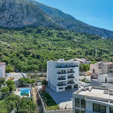 Biokovo J Parking Included Apartamento Makarska